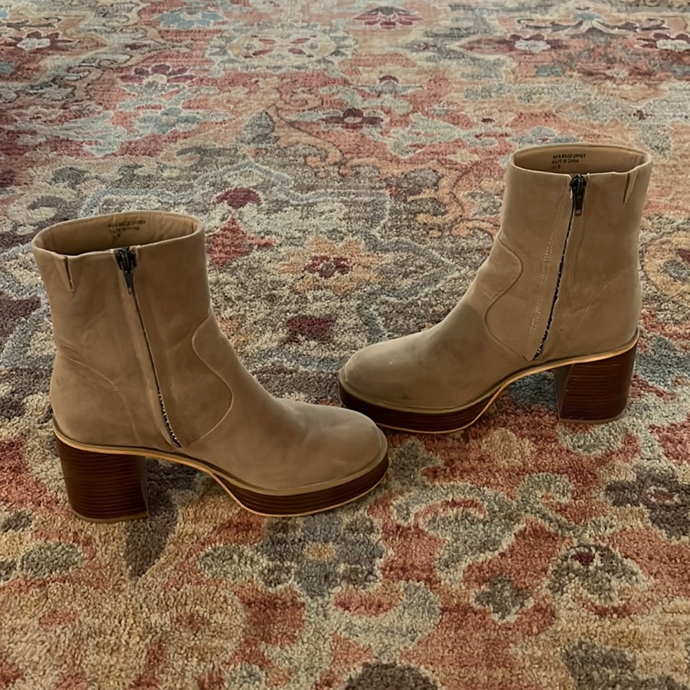 Tan boots
